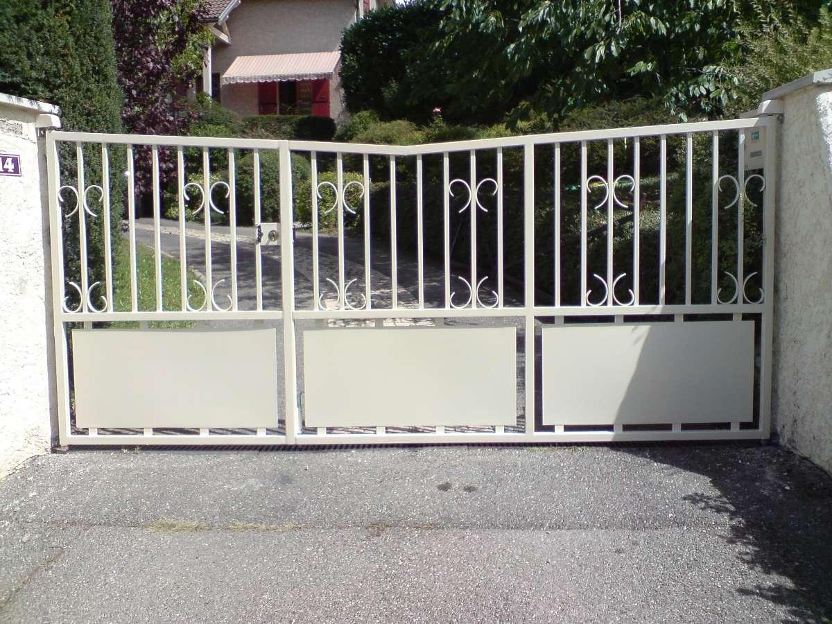 PORTAIL ACIER METALLERIE FERRONNERIE EMS GAP 05