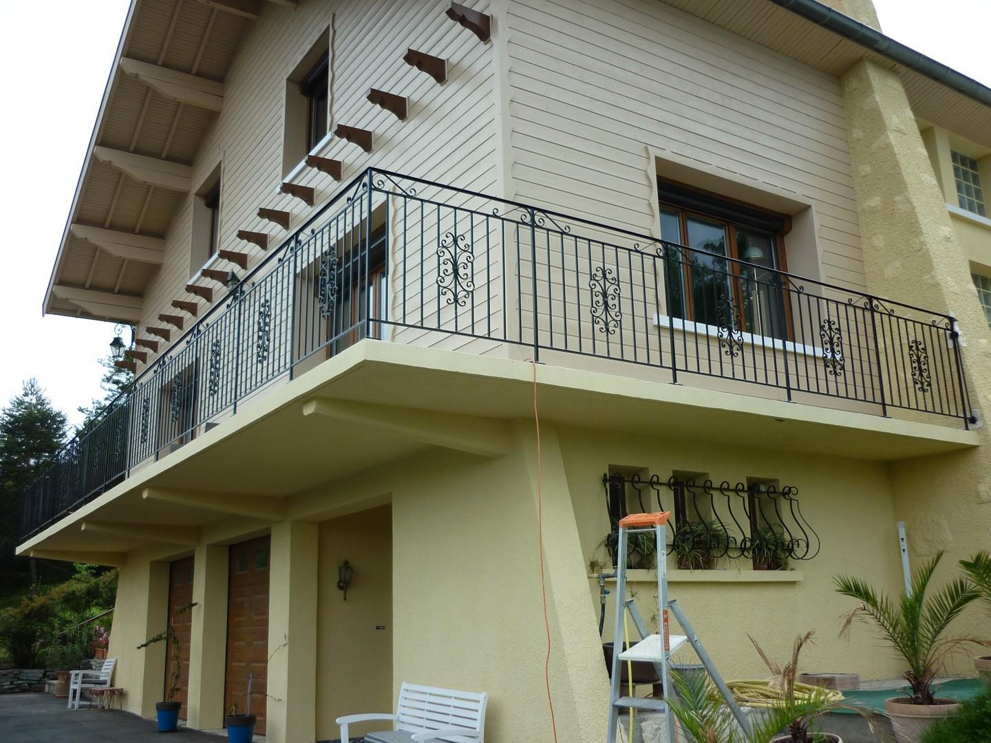 Garde corps fer acier sur mesure ferronnerie EMS Gap metallerie 05