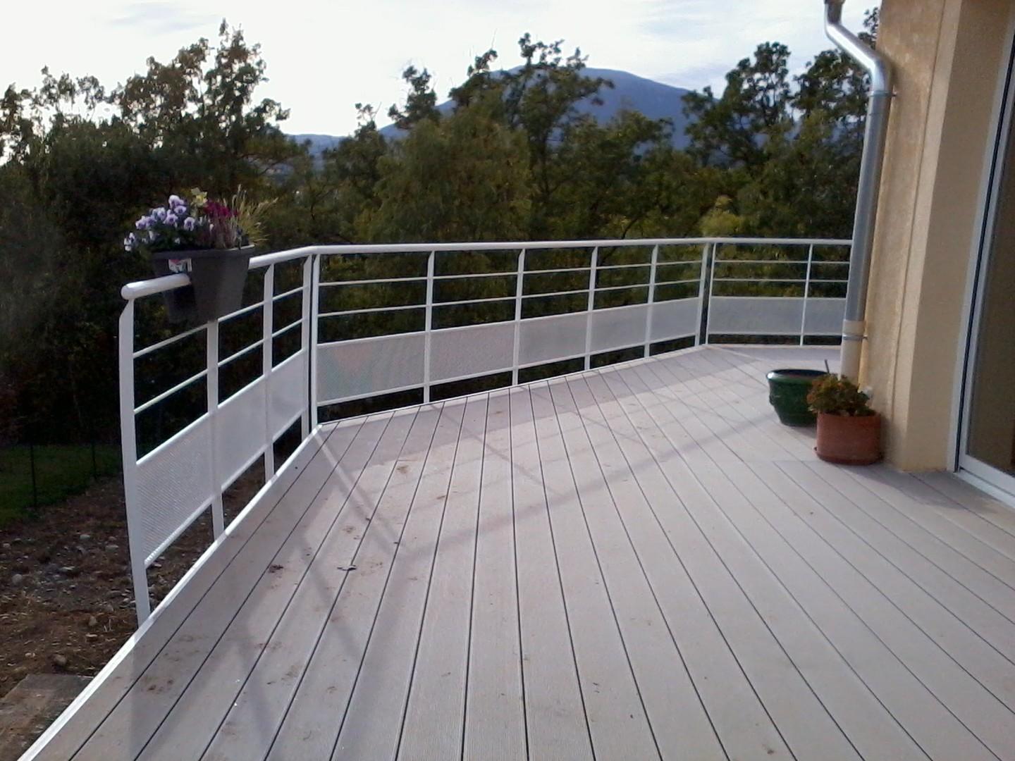 Garde corps en acier ferronnerie EMS Gap metallerie 05