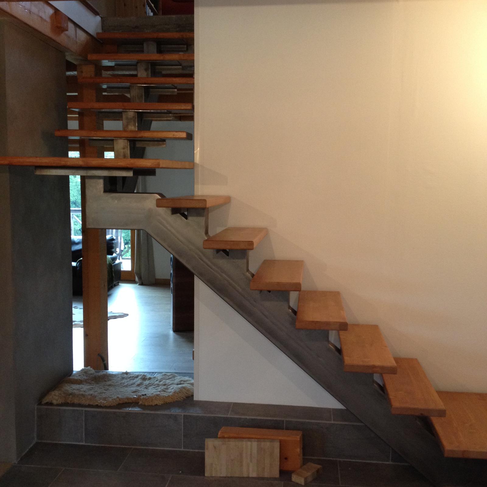 Escallier mixte bois/fer acier ferronnerie EMS Gap metallerie 05