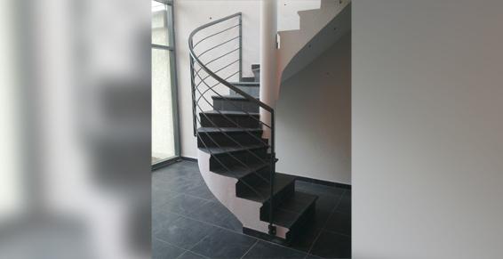 Rampe d'escallier EMS GAP 05 METALLERIE FERRONNERIE SERRURIER