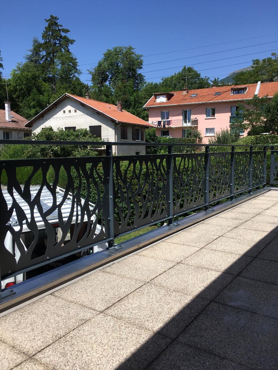 Garde corps toles decoupe plasma