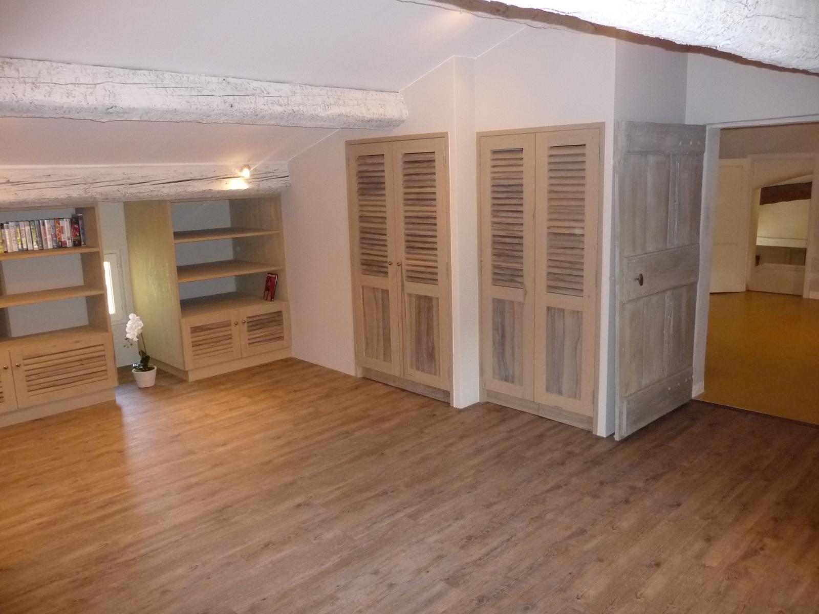 Xavier Debut, Ebéniste à L'Isle-sur-la-Sorgue