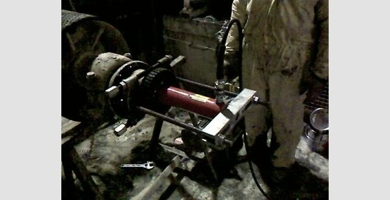 Extraction d'un accouplement en cimenterie