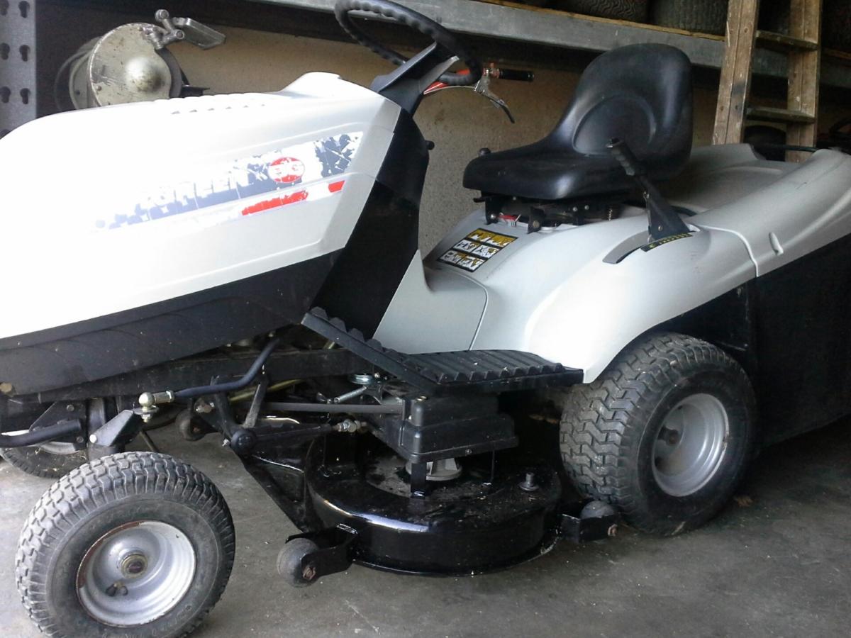 Tracteur tondeuse Axxom