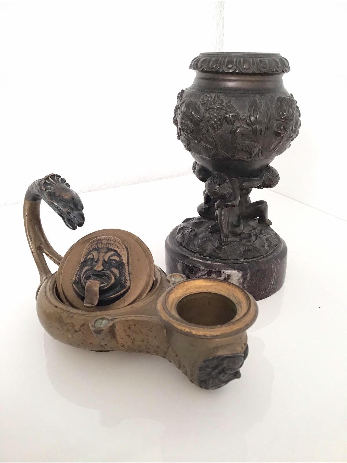 Bronzes anciens Objets de vitrine