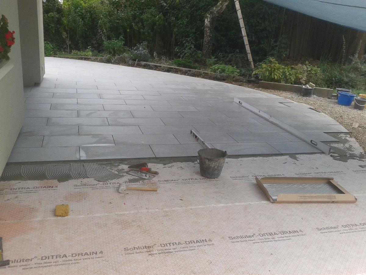 Pose d'un carrelage en quinconce