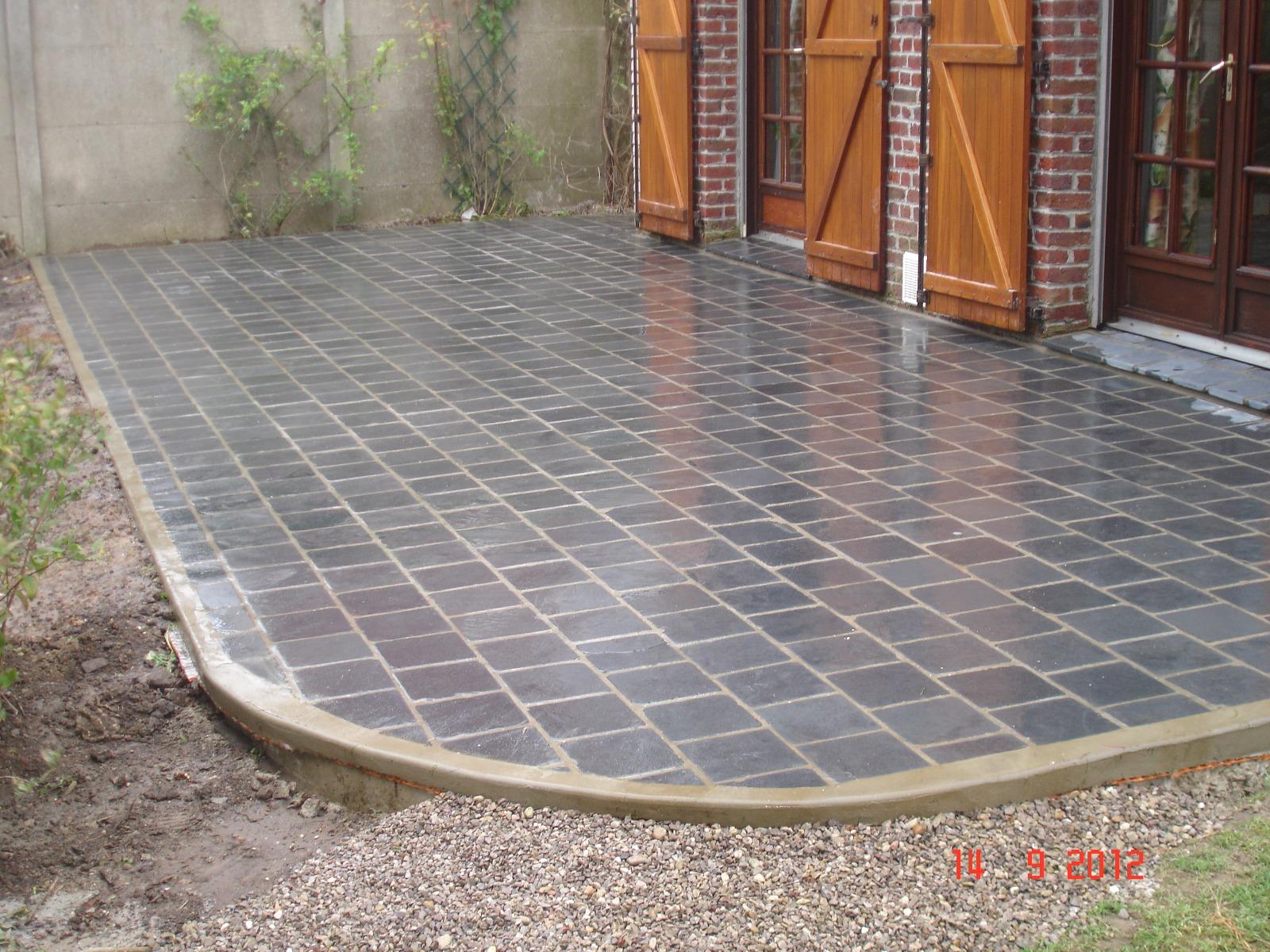 Réalisation terrasse pierre naturelle -Entreprise Legras-