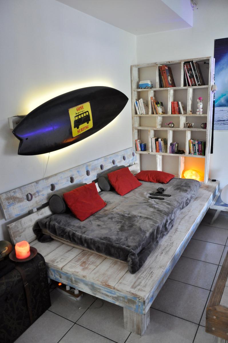 SALON ET BANQUETTE BOIS RECYCLÉ LIGNE BOIS 974