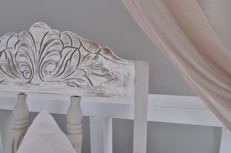 RRLOOKING CANAPÉ ANCIEN LIGNE BOIS 974