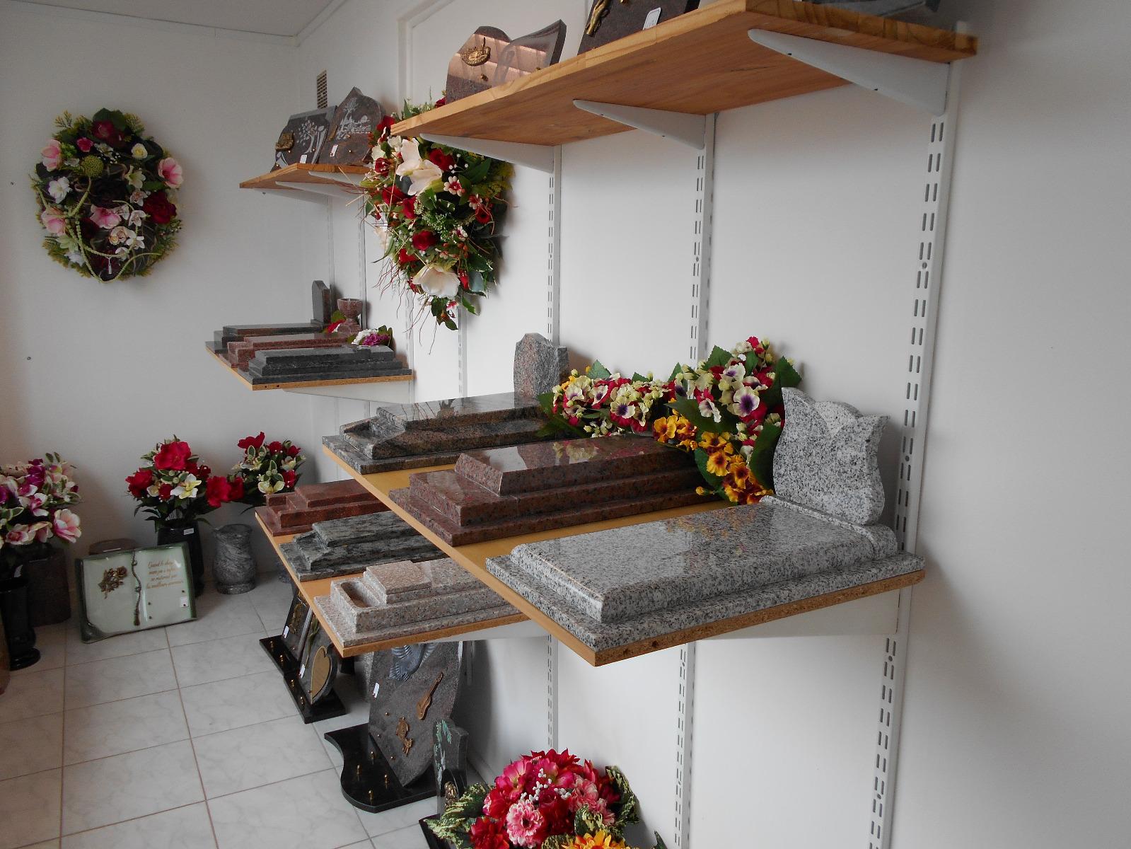 Monuments Funéraires