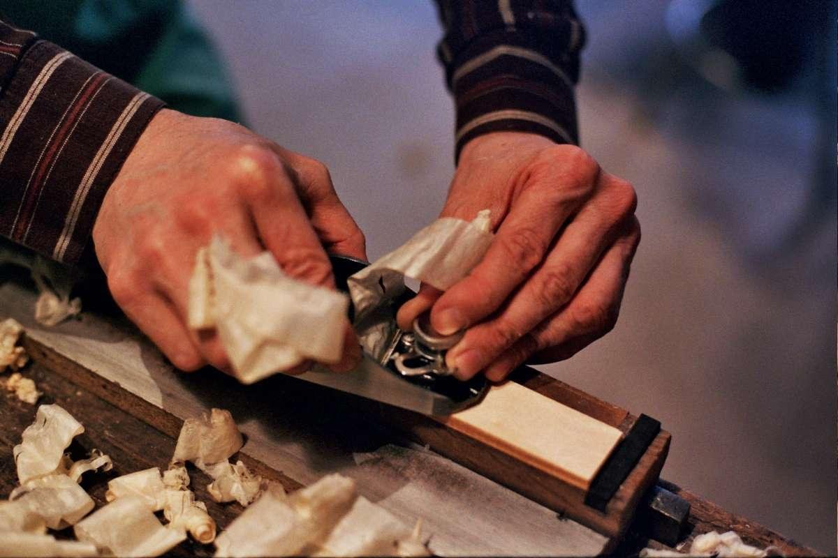 Laurent Vallée, spécialiste en lutherie à Lyon