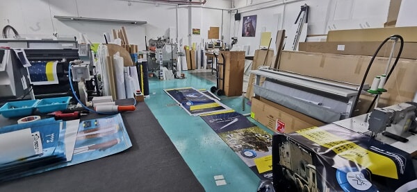 אטרקציה בע"מ