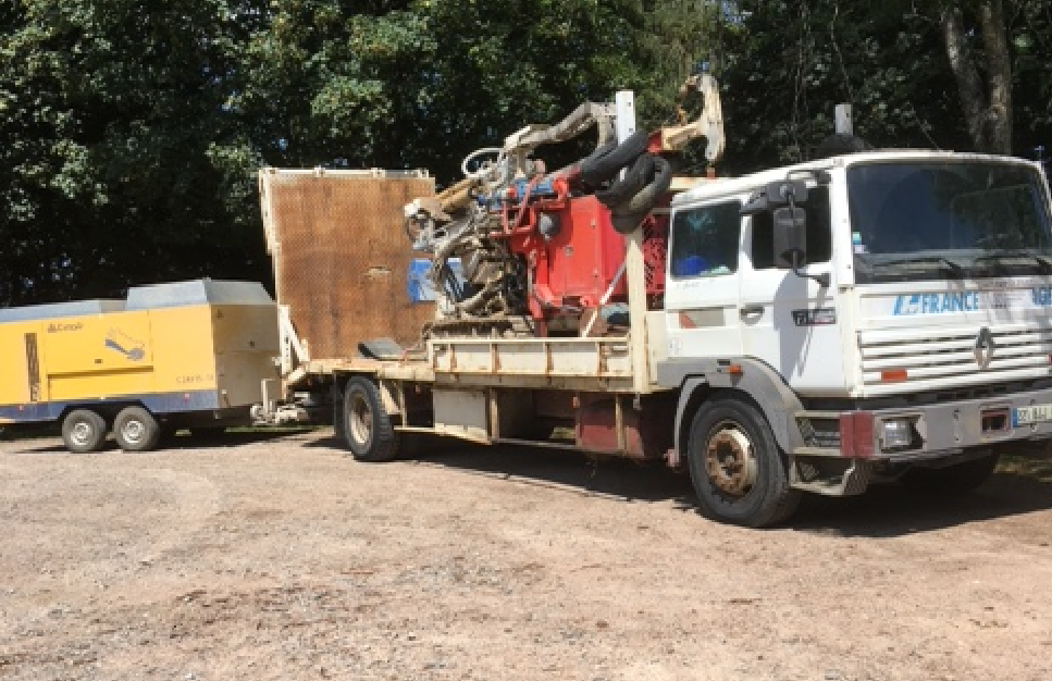 Machine pour forage vertical