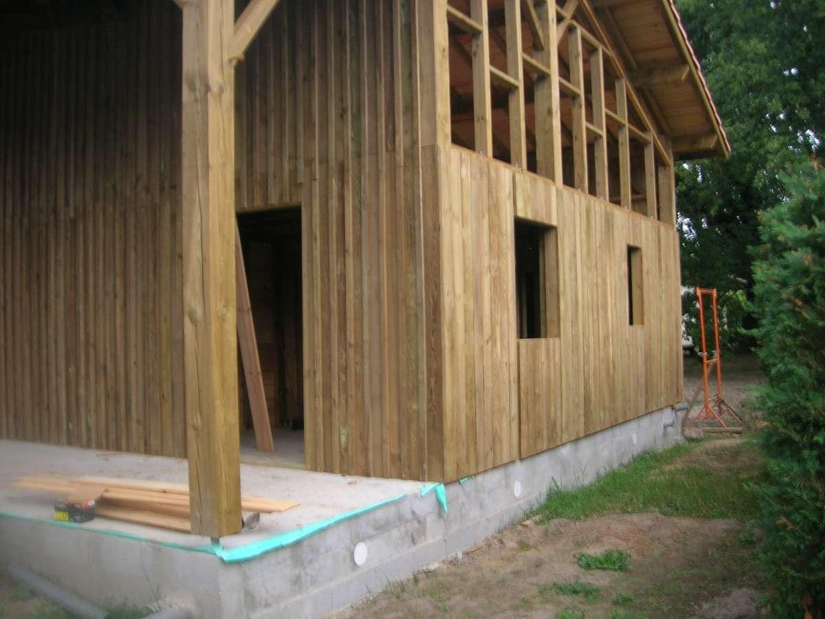 construction de grange traditionnelle dans les Landes