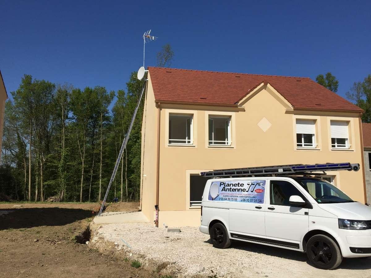 Installation et réglage d'antenne TV à Melun