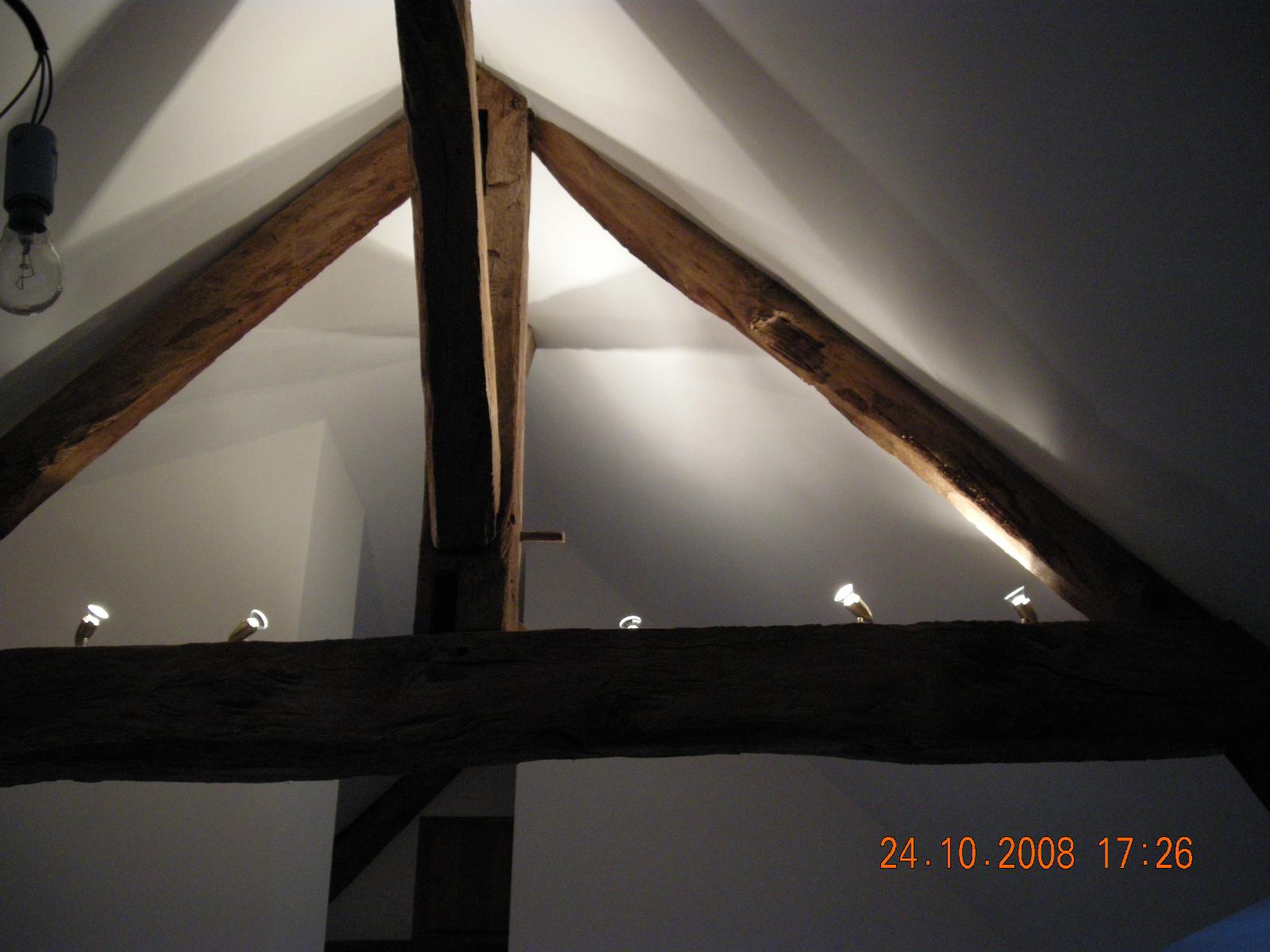 Eclairage déco charpente