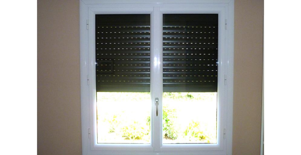Fenêtre-PVC-avec-volet-roulant---Angers