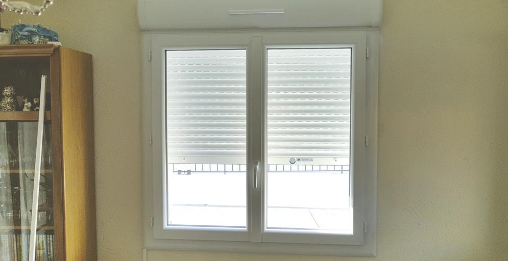 Fenêtre PVC avec volet roulant intégré - Angers