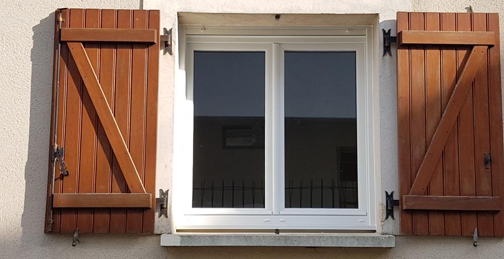 Fenêtre PVC contemporaine - Angers (2)