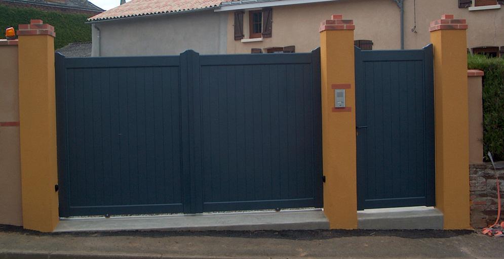 Portail ALU coulissant - Cossé dAnjou