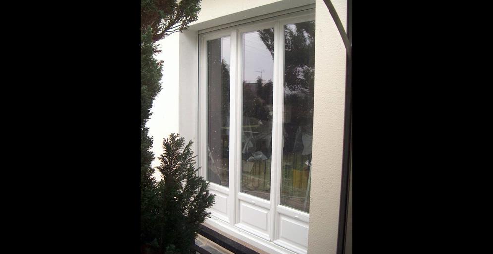 Porte-fenêtre 3 vantaux - Avrille