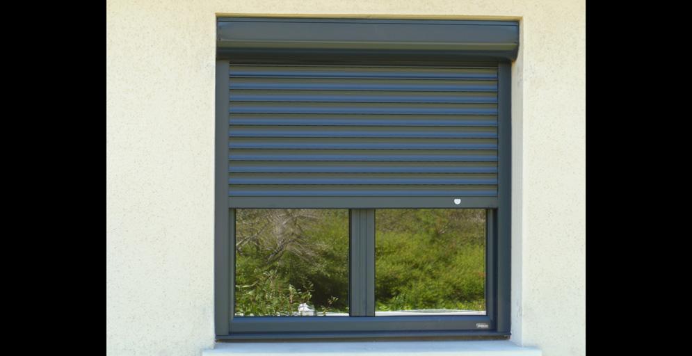 Volet roulant laqué gris - Angers