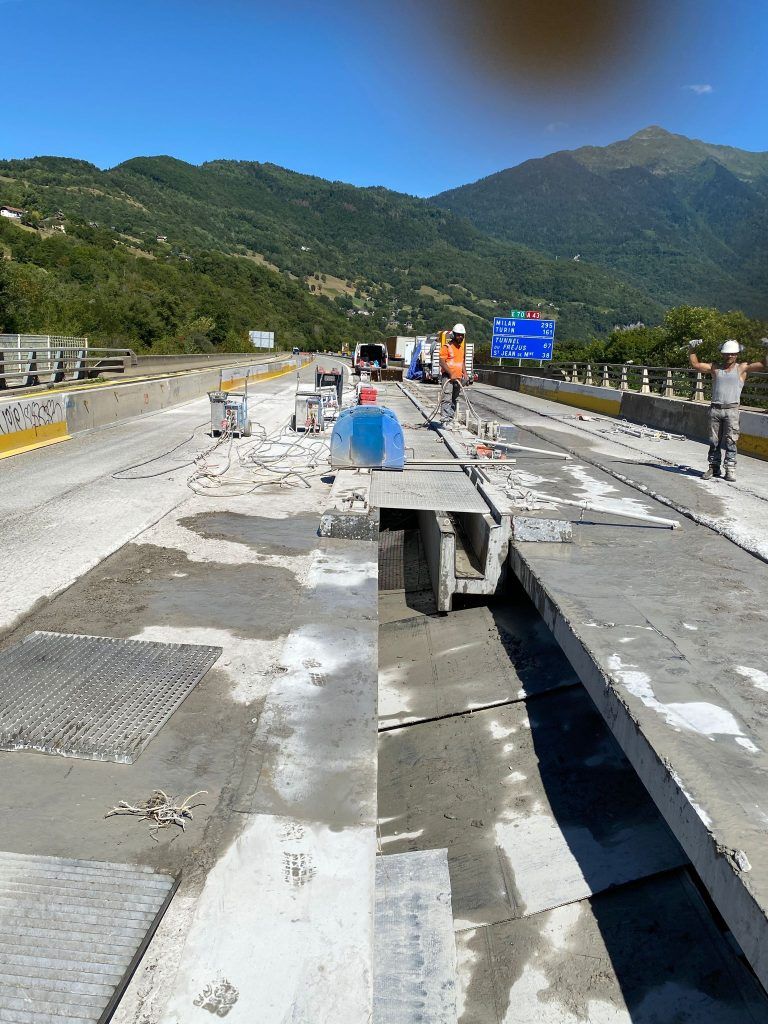 Chantier sur un pont en béton