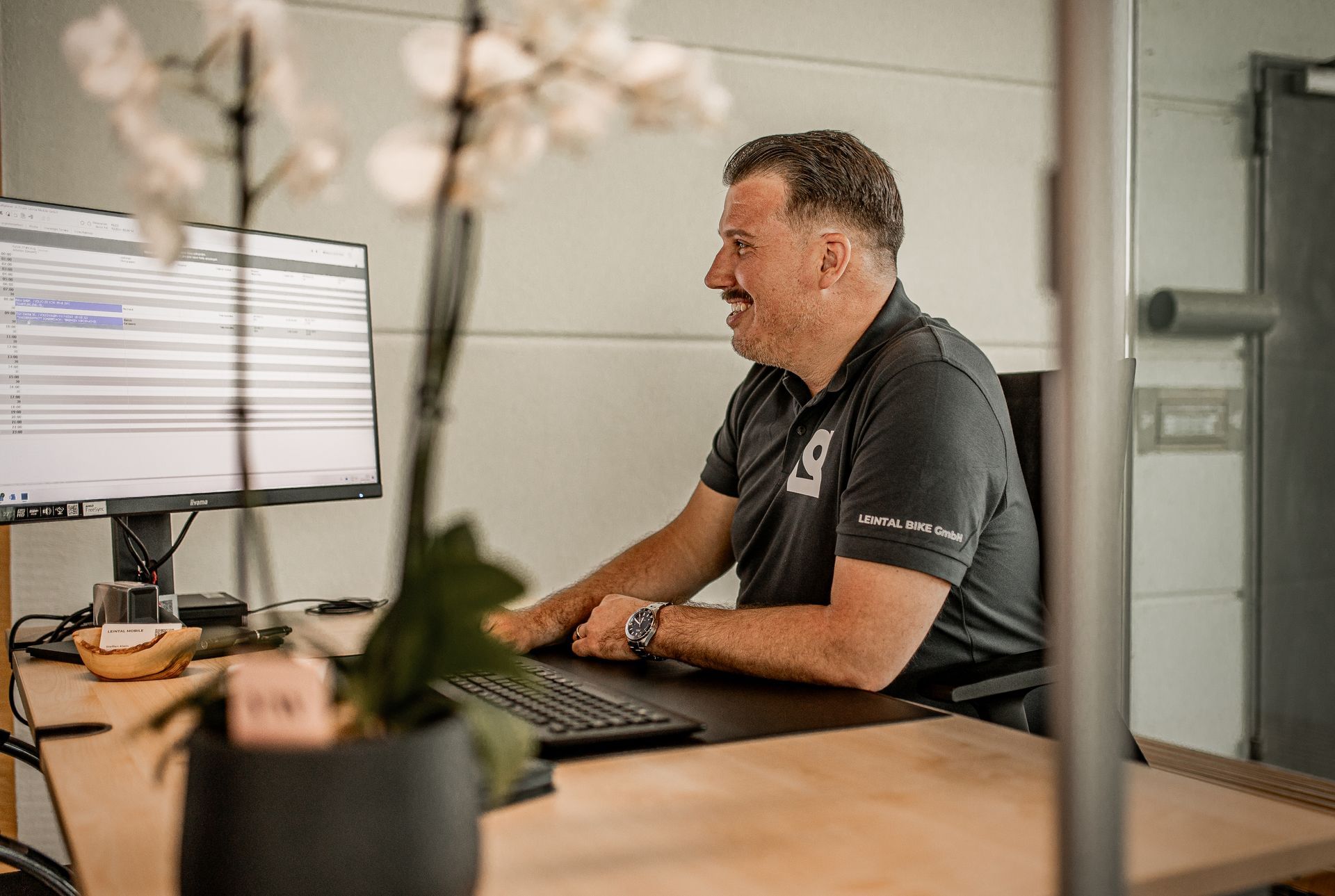 Zwei PKW haben einen Unfall gehabt