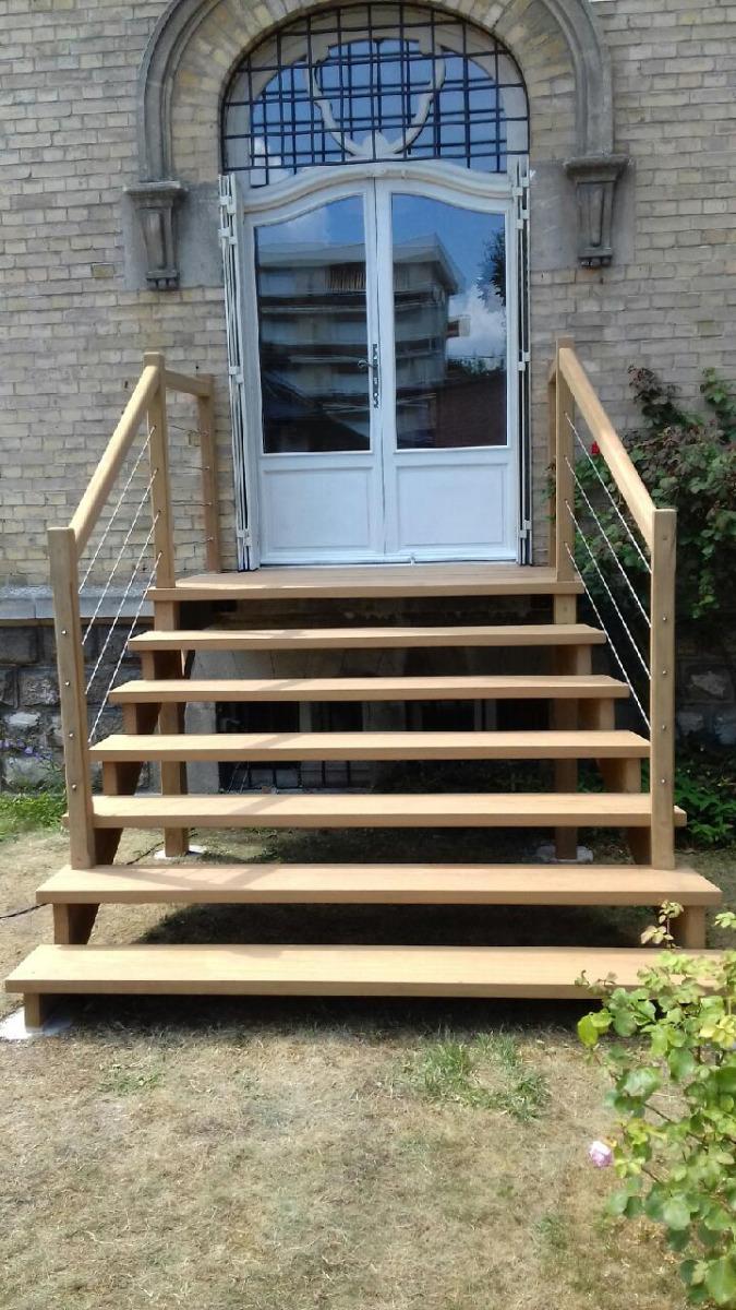 Porte fenêtre plus escalier