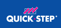 El logotipo de Quick Step está sobre un fondo azul.
