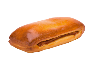 Um pão com uma salsicha dentro em um fundo branco