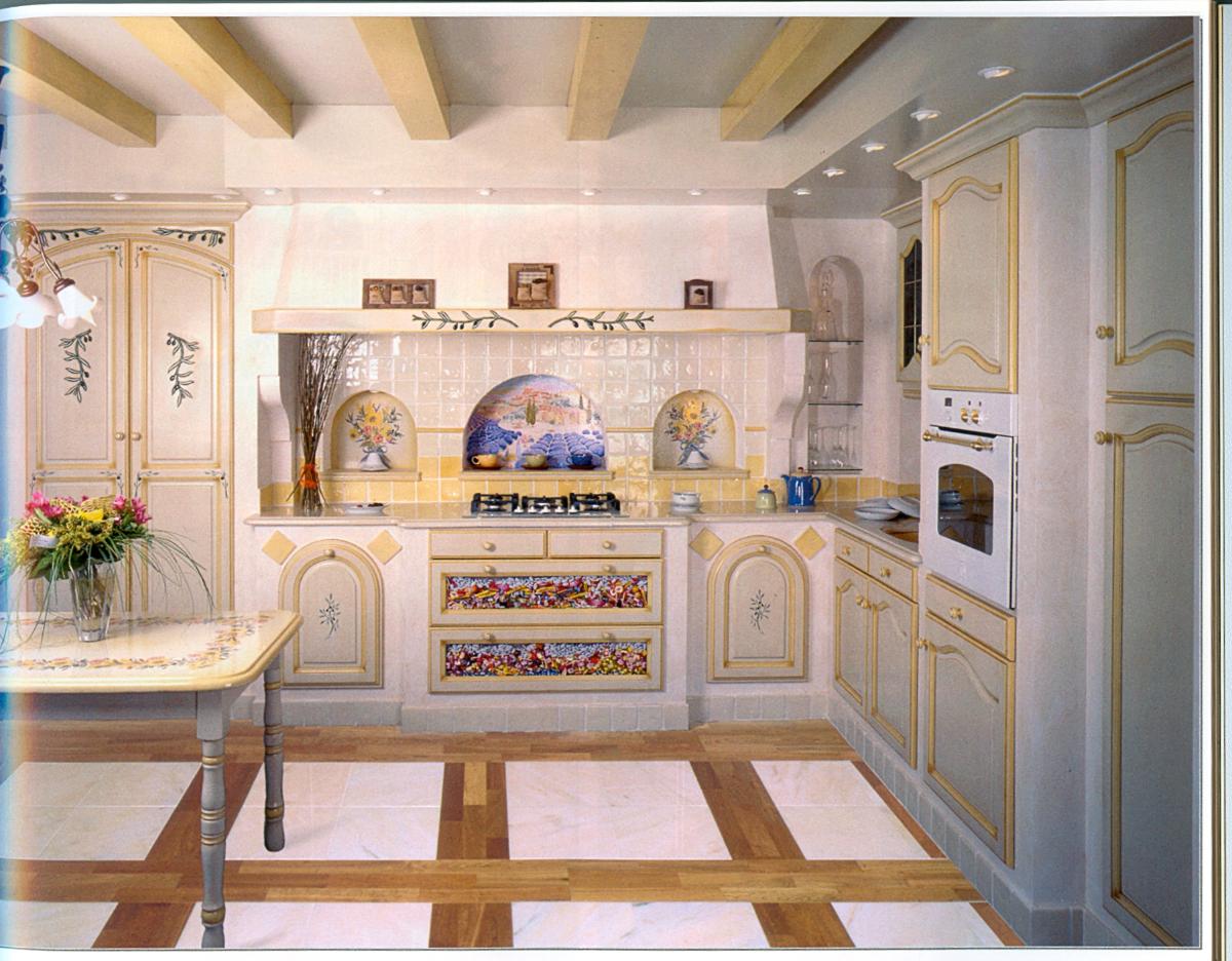 GM Cornelia 213 chene et rechampi