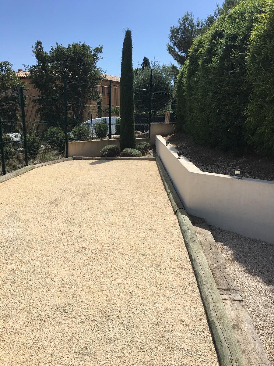 Création terrain de boules