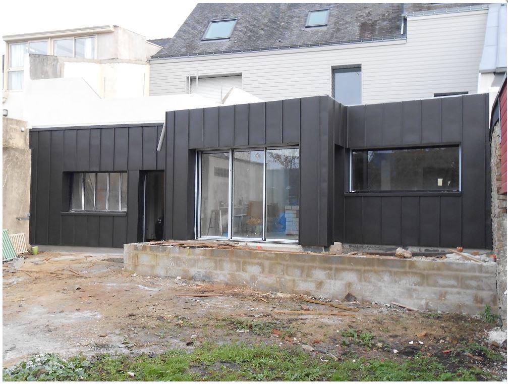 Revetement extérieur noir