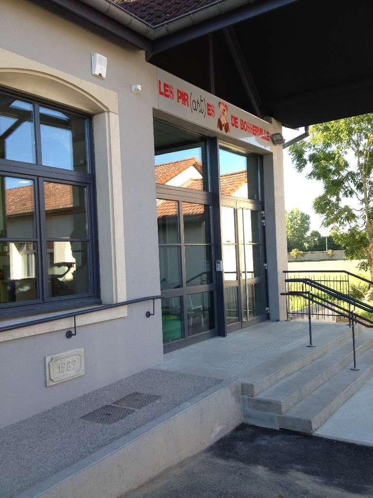 Menuiserie Dubois-Lieugaut - Pose de menuiserie bois pour collectivité