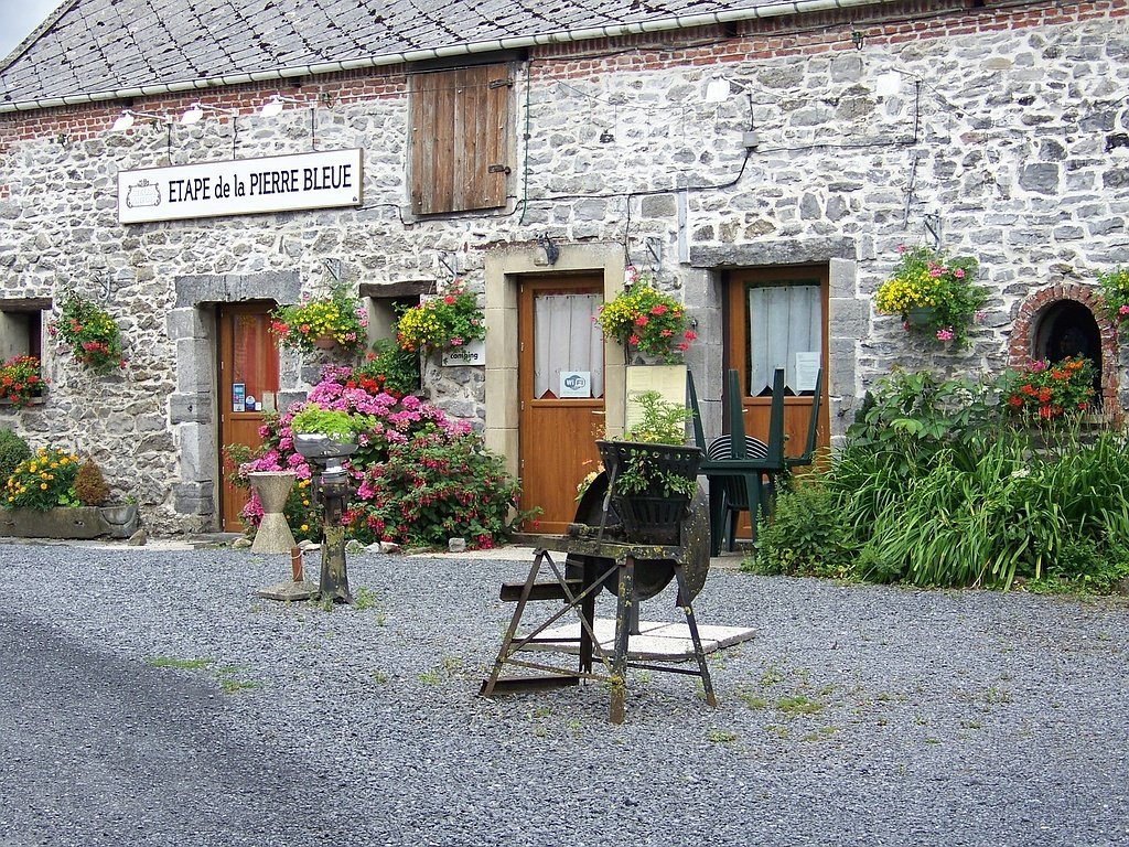 Les Charmes — photo 2