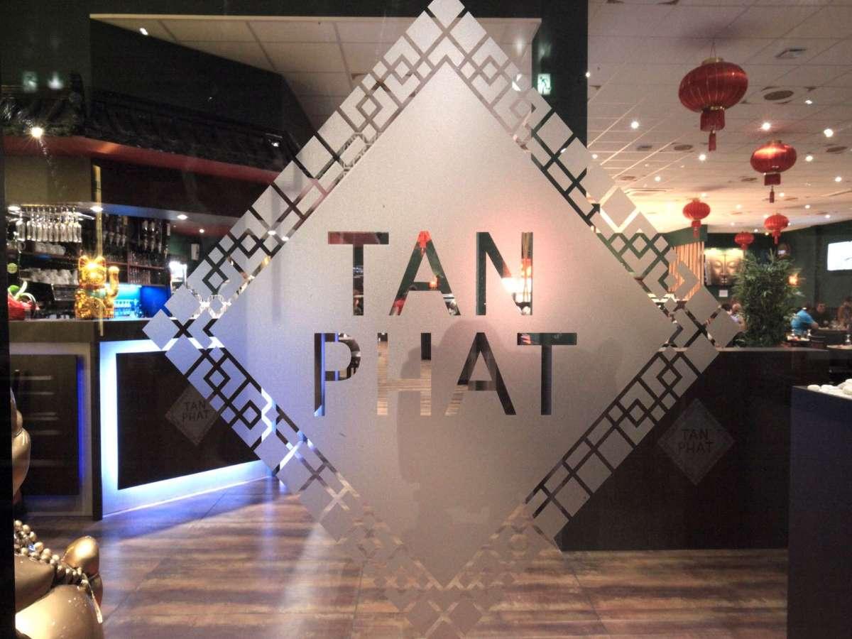 L'entrée du restaurant Tan Phat à Bergerac (24)