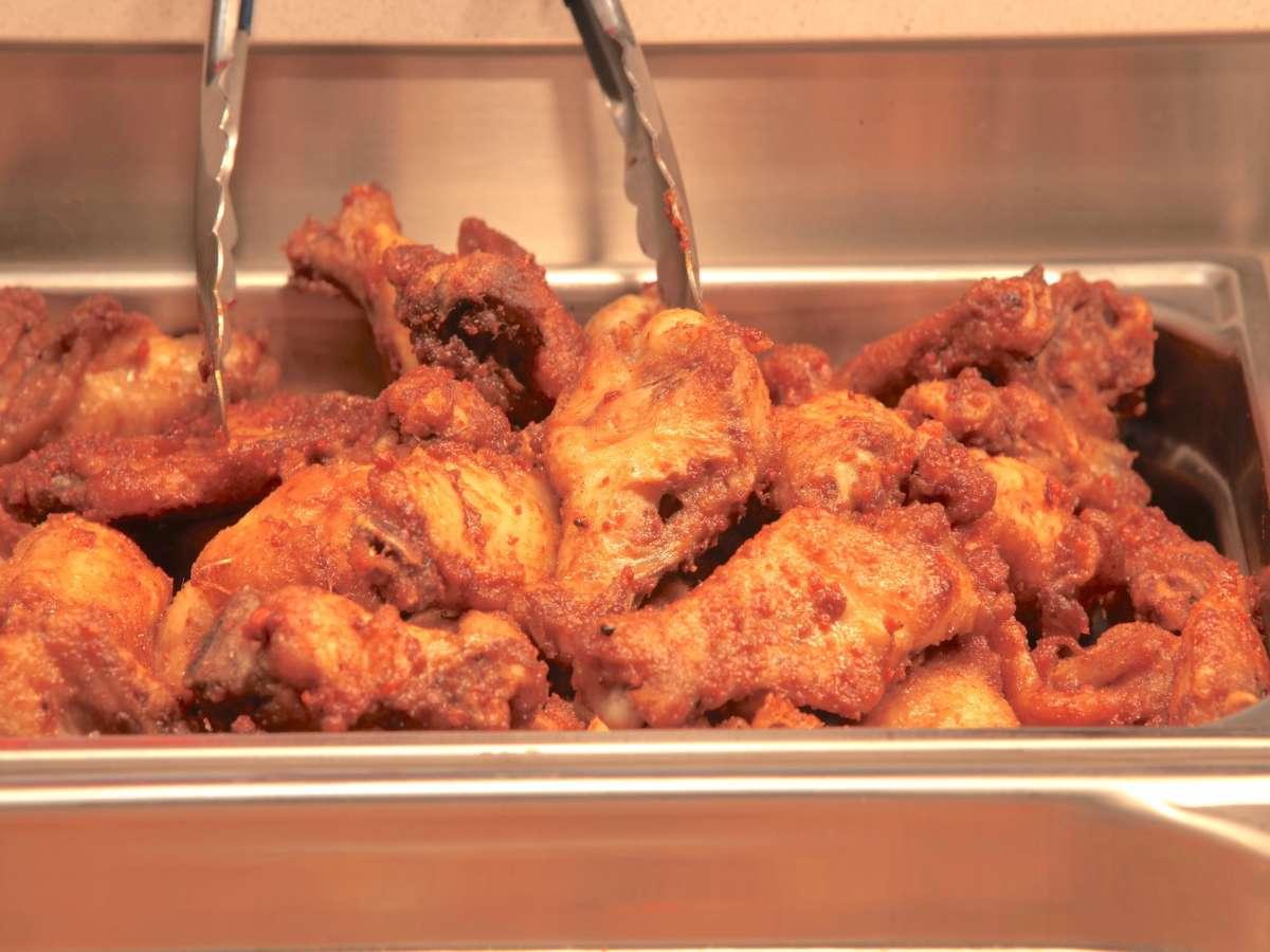 Les délicieuses cuisses de poulets du restaurant Tan Phat