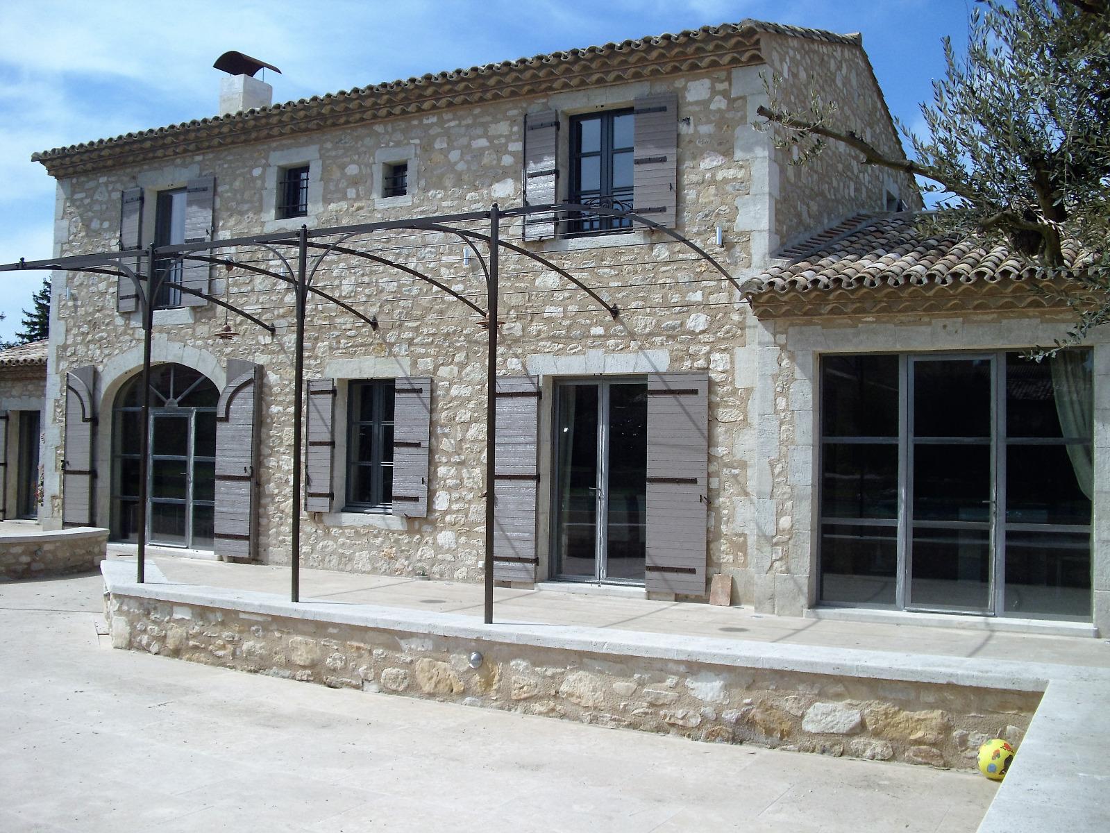 Ensemble de ferronnerie 002