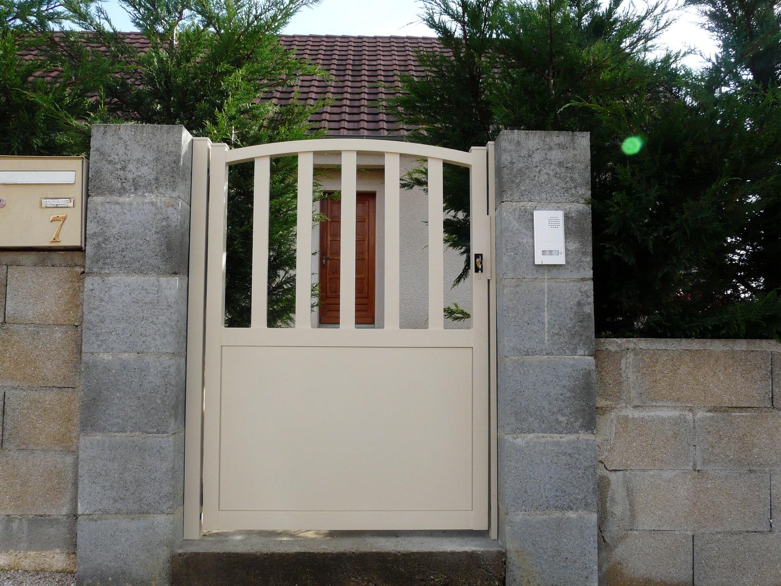 portilllon demi tôlé