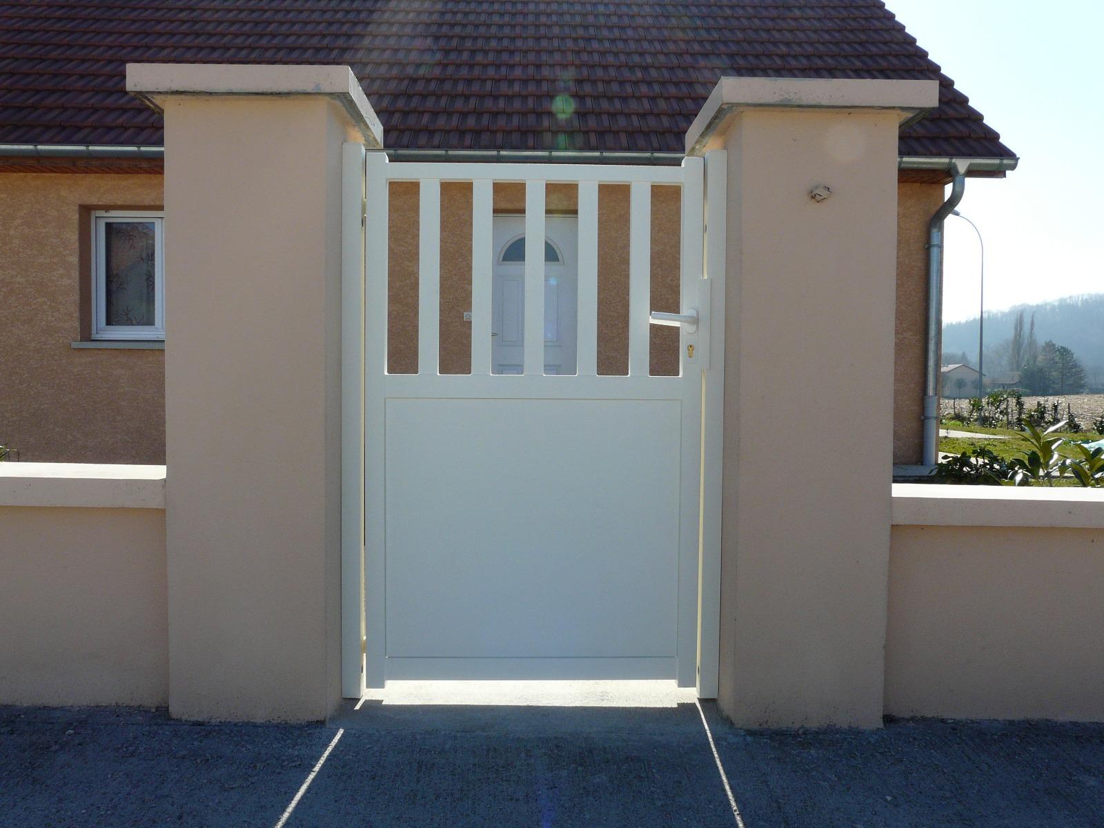 portillon demi tôlé