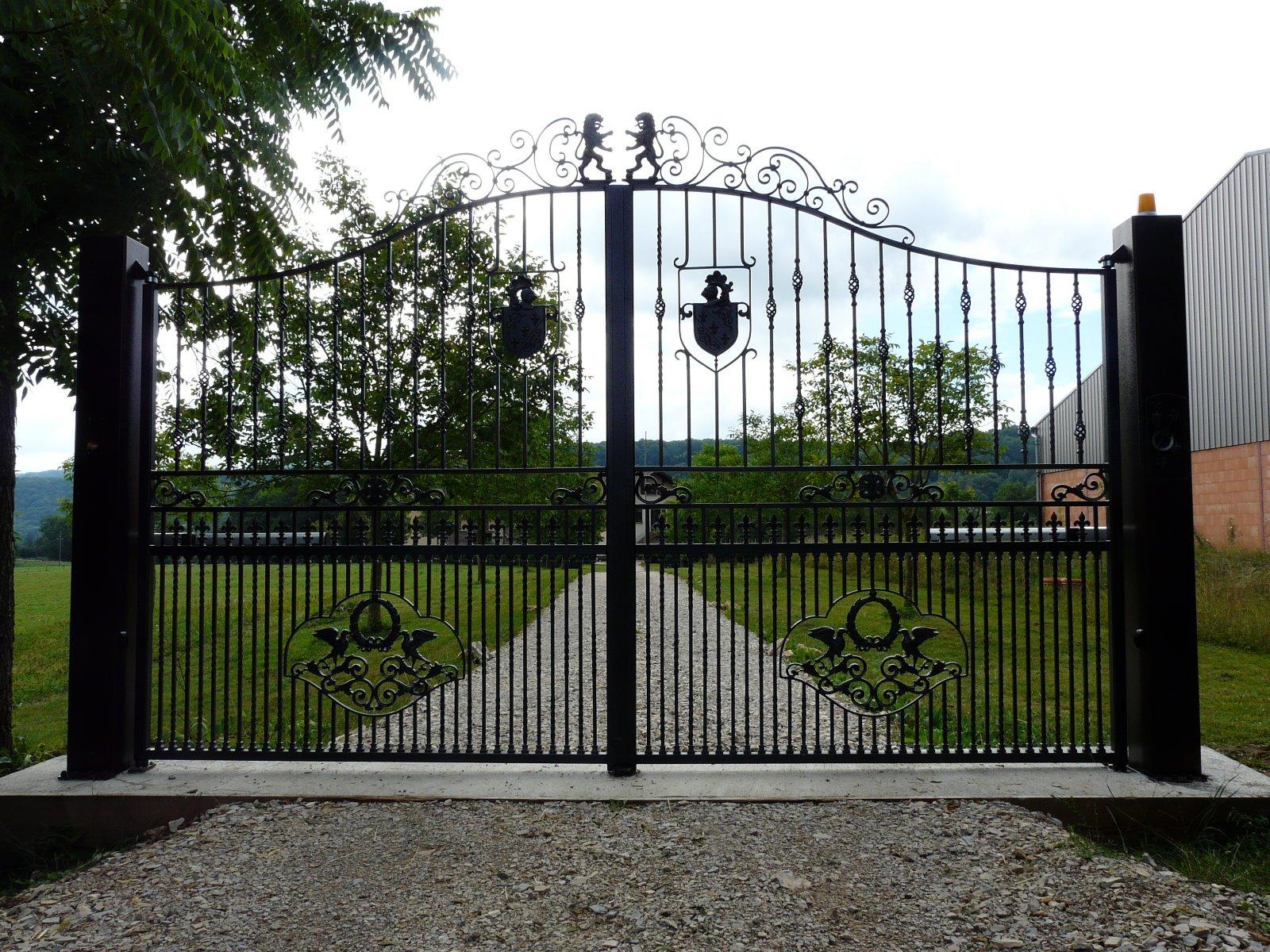 portail fer forgé