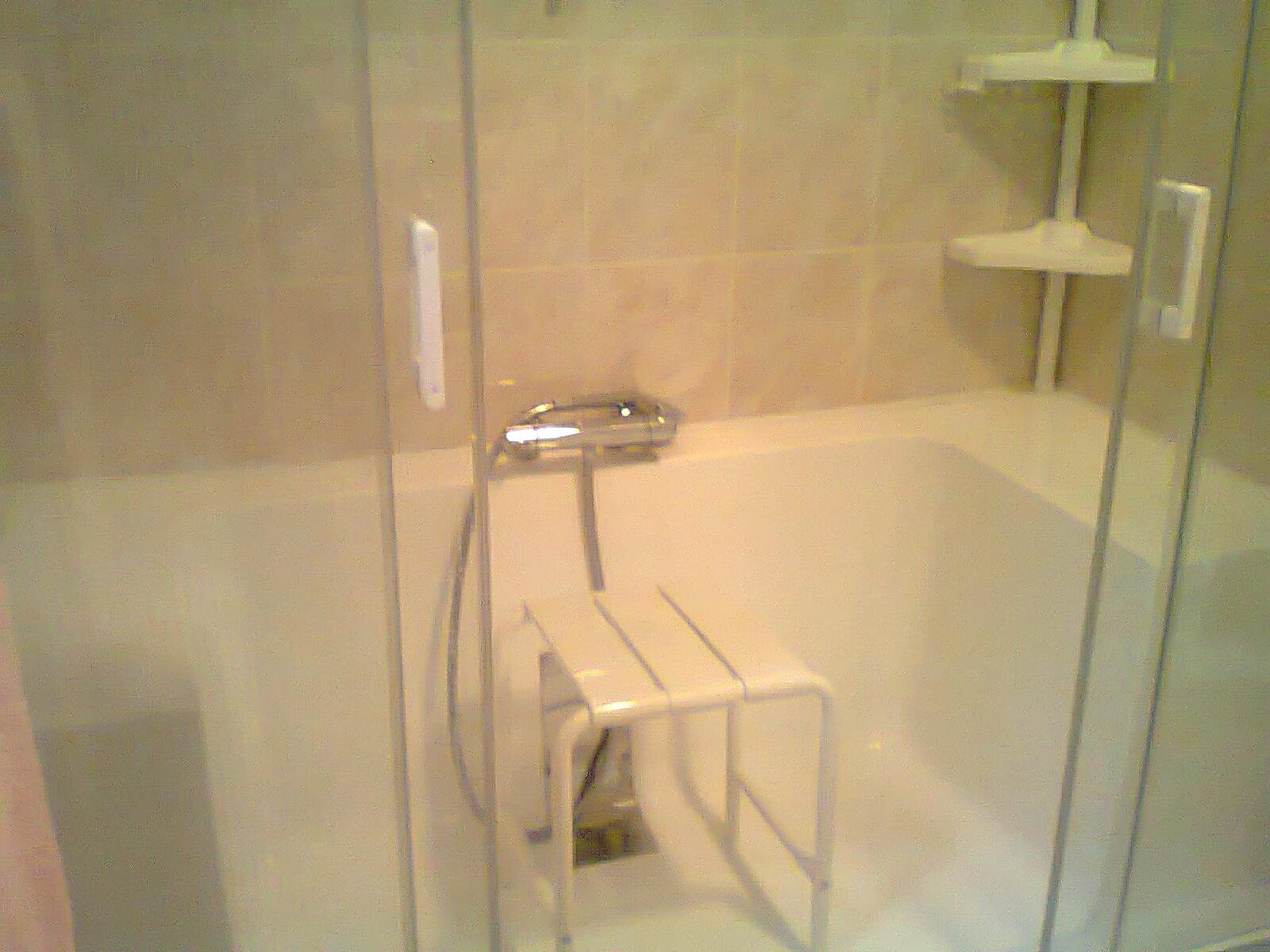 Salle de bains Michel HUBERT S.A.R.L - Saint-Julien