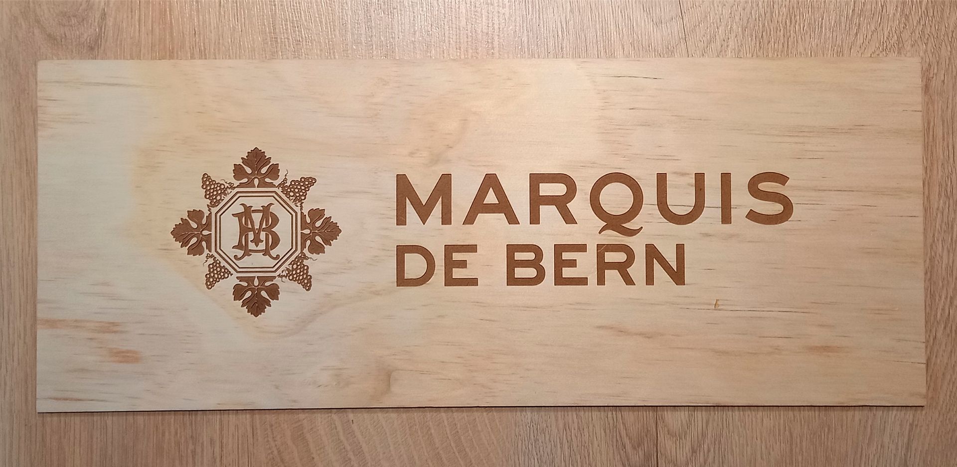 Panneau en bois Marquis de Bern