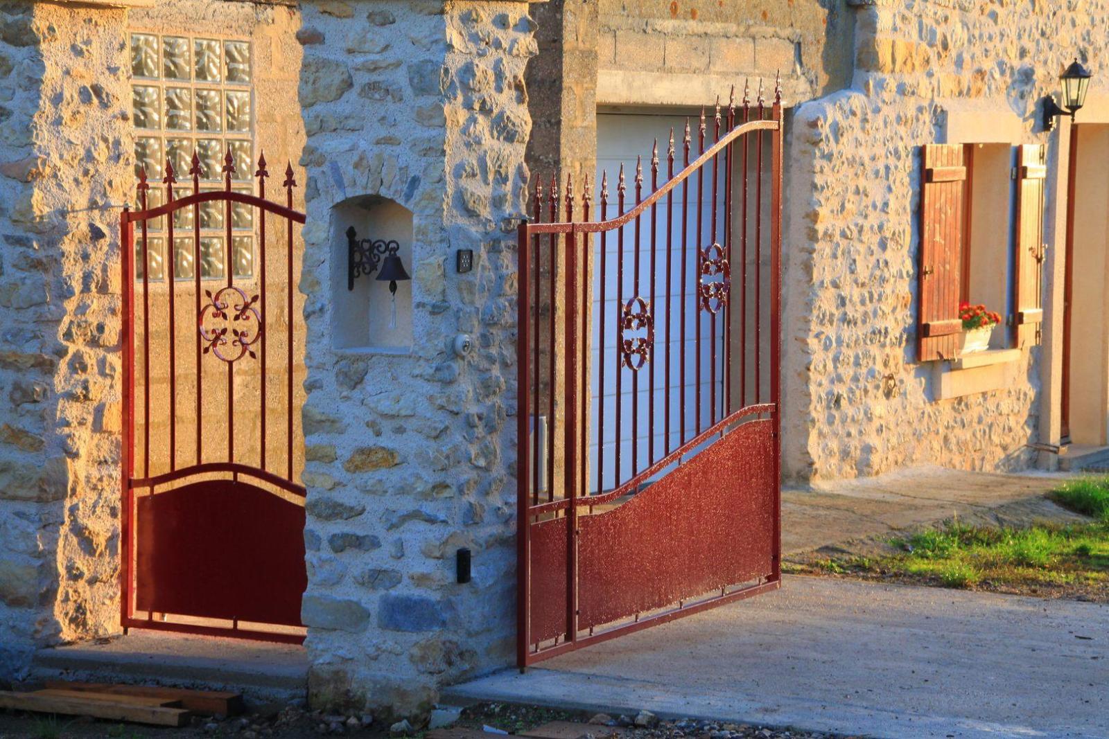 REALISATION SERRURERIE LV2M