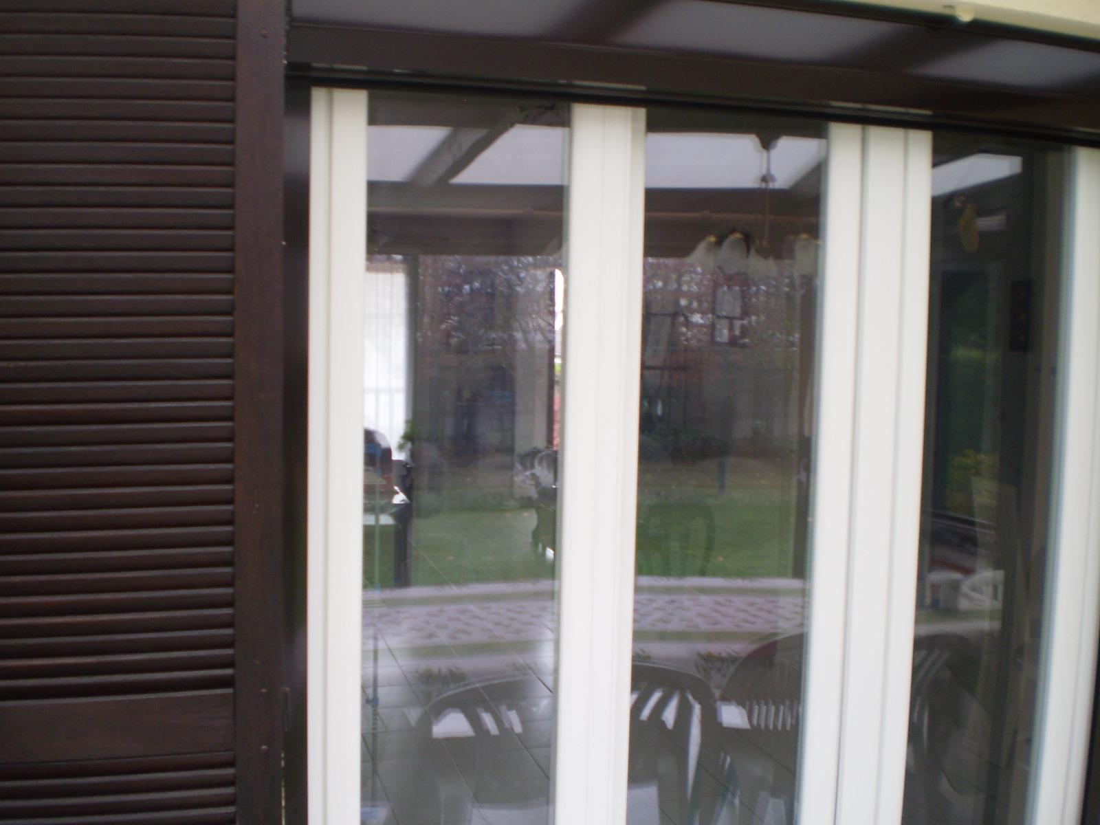 VITRAGE 4/20/4 SERRURERIE LV2M