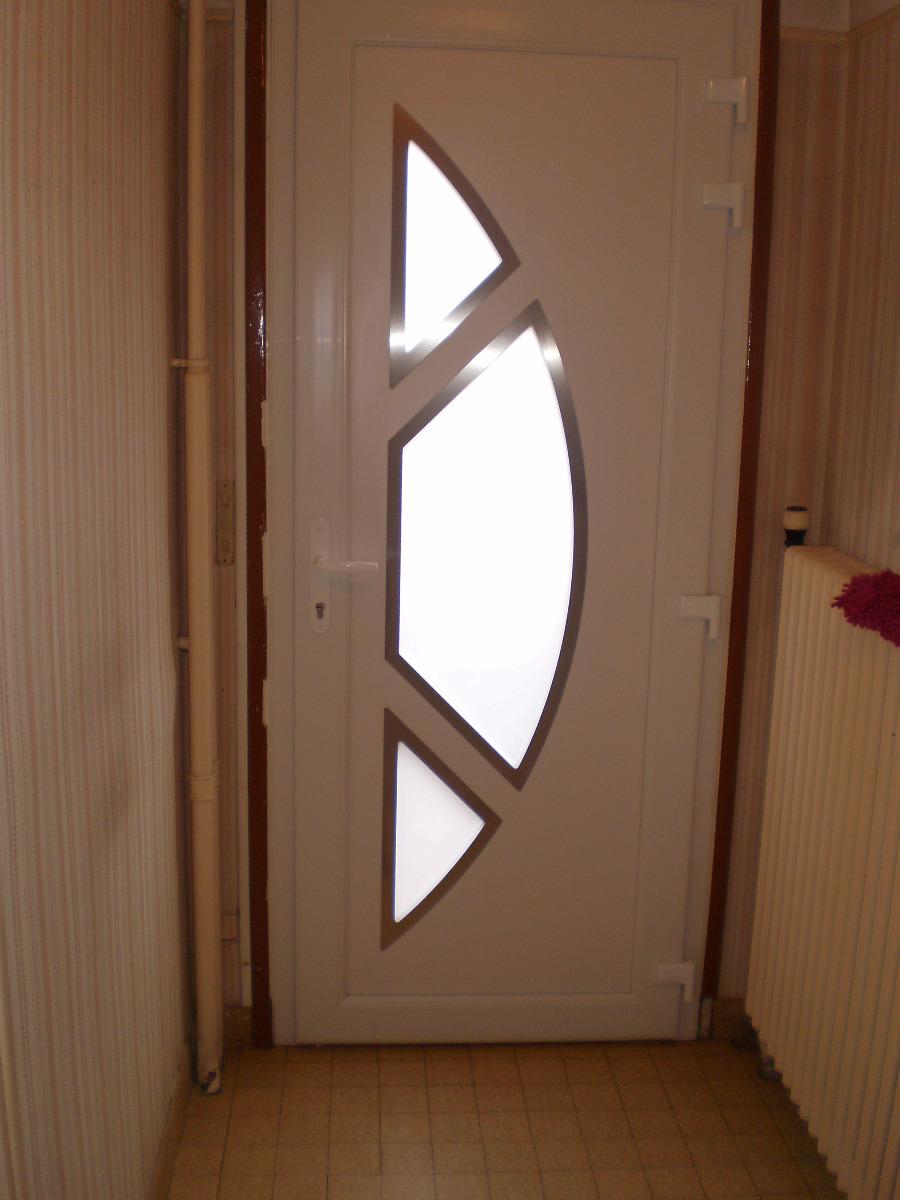 Porte d'entrée - (77220) TOURNAN EN BRIE