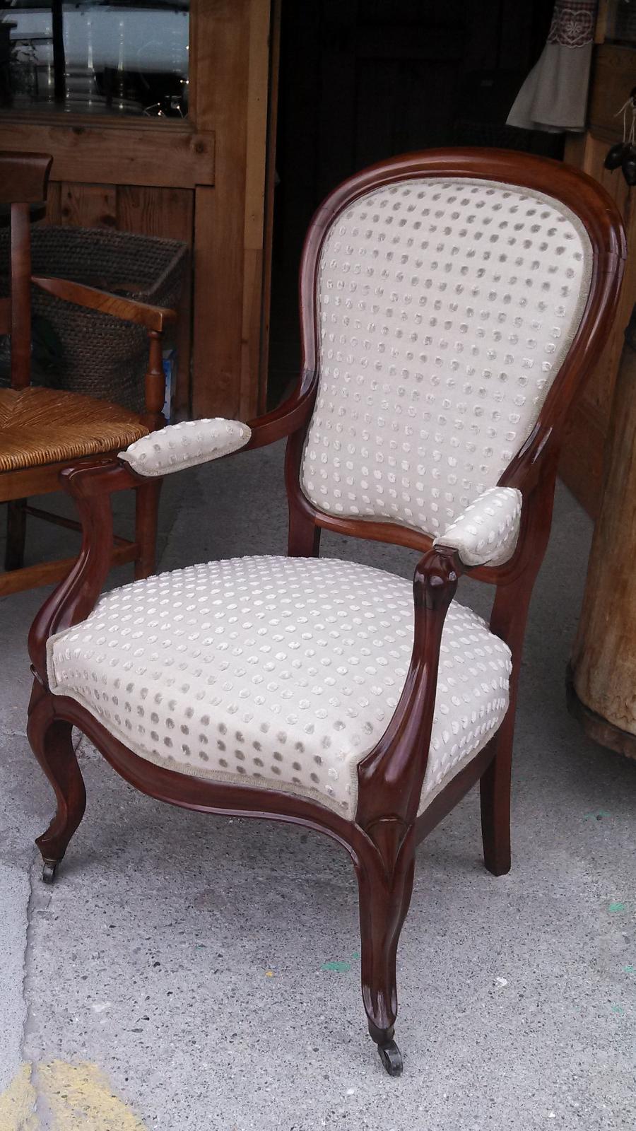 Marianne Dubost - Tapissier-décorateur à Briançon