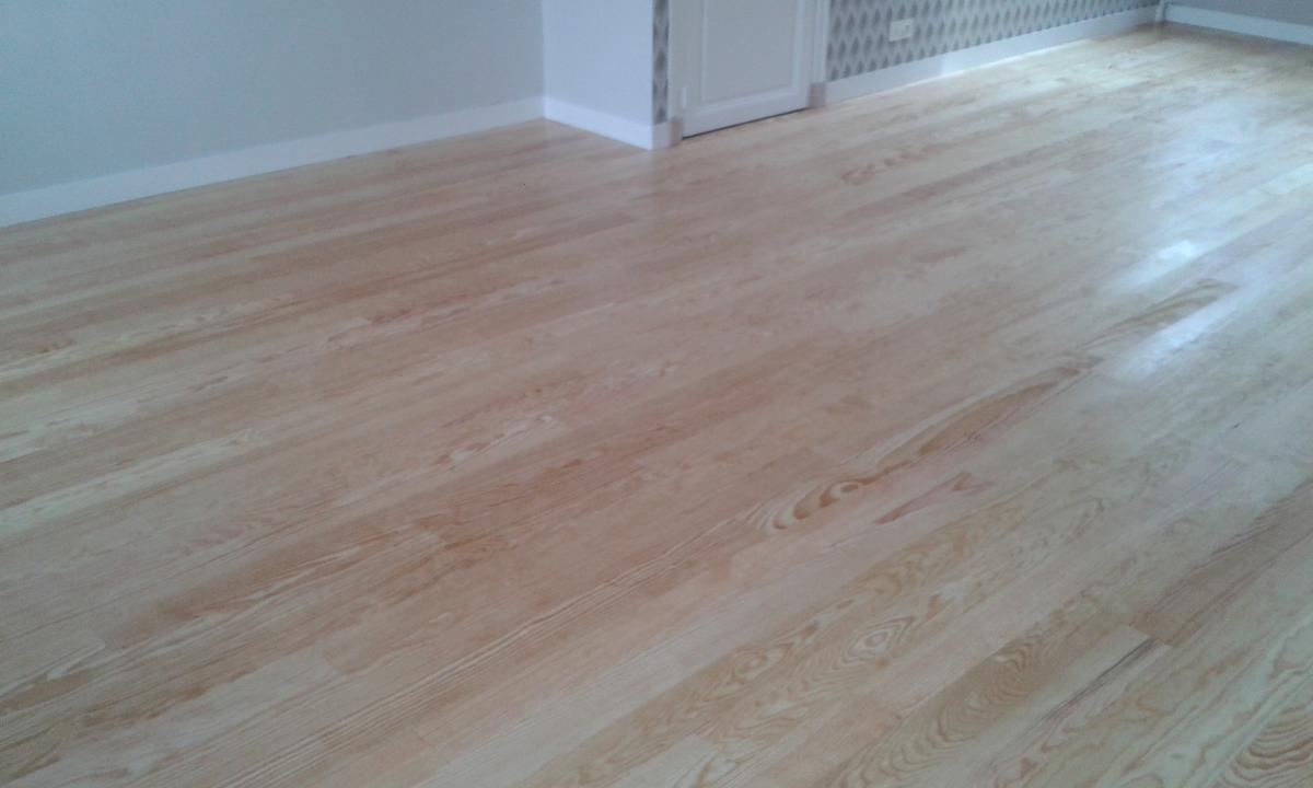 Nouveau parquet en pin